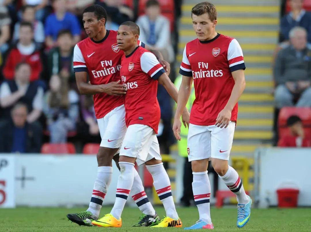 AYX SPORTS-包含中超关键时刻走向成谜；阿森纳造点机会；震撼外界；资深球员宣示担当的词条